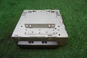 31210418aa Volvo 2004 2005 2006 2007 40 Series 6 Disc Cd Player Oem