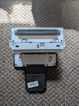 31285837 Volvo 2010 Xc70 S80 Radio Info Screen Receiver Oem 08 09 10 11