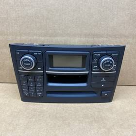 31300029 Volvo 2007-2012 Xc90 Am/fm Cd With Car Phone Radio Control Panel Oem