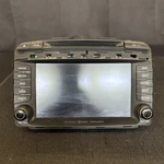 15-18 Kia Sorento Oem Navigation Touch Screen Hd Radio Xm Cd MP3 Scratched. Fixed Price $50.00.