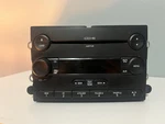Ford Oem Am/fm Radio Stereo Receiver.. Fixed Price $141.82.
