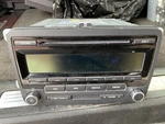 Delphi Stock Radio For 2012-15 Vw Beetle Jetta DE2-DDM Pn #28305128 1K0035164D. Fixed Price $40.00.