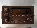 Audio Equipment Radio Am Mono-fm Stereo-cd Player Opt U1P Fits 01 Alero 8834. Fixed Price $65.00.
