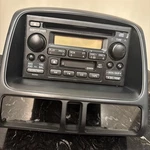 05 06 Oem Honda Crv Am Fm Audio Cd Player 39101-S9A-A520-M1 Unit W/cover. Fixed Price $69.99.