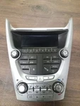 2010-2011 Chevy Equinox Radio Control Panel Opt Uye W/o Heated Seats. Fixed Price $100.00.