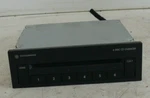 Volkswagen Phaeton MK1 3.2 2004 Genuine 6 Disc Cd Changer 3D0035110. Fixed Price $53.86.