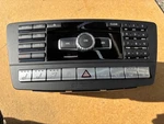 Mercedes-benz R231 Radio Audio Receiver 900 16 07. Fixed Price $680.00.