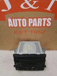 2005 F250 F350 Radio Am Fm Cd Single Disc 5C3T-18C869-AG. Fixed Price $75.00.