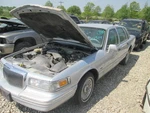 Audio Equipment Radio Am-fm-cassette Fits 95-97 Lincoln & Town Car 277494. Fixed Price $129.89.