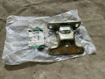 Land Rover Discovery Ii L318 Front Left Door Hinge BDB700070 New Genuine. Fixed Price $66.98.