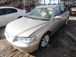 Audio Equipment Radio Receiver Thru 3/1/08 Opt 9611U4 Fits 07-08 Azera 573872. Fixed Price $70.00.