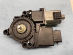Oem Window Motor Front Left Lh For 2013 2014-2019 Hyundai Santa Fe 82450-2W020. Fixed Price $79.00.