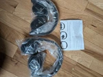 Lexus PT922-00160 Wireless Infrared Dvd Entertainment Headphones Set. Fixed Price $110.00.