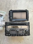 Honda Pilot Nav Display Screen & Radio Cd 39810-S9V-A111-M1 39100-S9V-A710 Oem. Fixed Price $69.99.