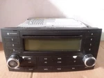 Radio Receiver Cd Player 2004-2010 Vw Touareg (light Wear). Fixed Price $91.34.