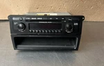 2006 Porsche Cayenne Radio/cd/dvd/gps Head 7L5035186F CDR23. Fixed Price $64.99.